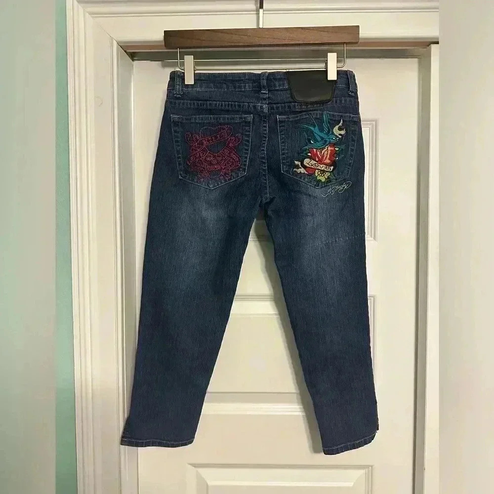 Womens 3/4 ED HARDY by Christian Audigier Capri Jeans Embroidered Dark Wash Love